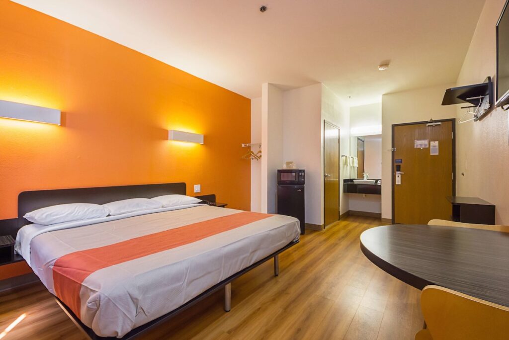 Motel 6 Dallas  Irving DFW Airport South - Image 2